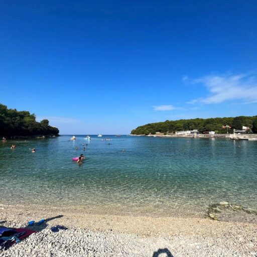 Valsaline Beach, Pula