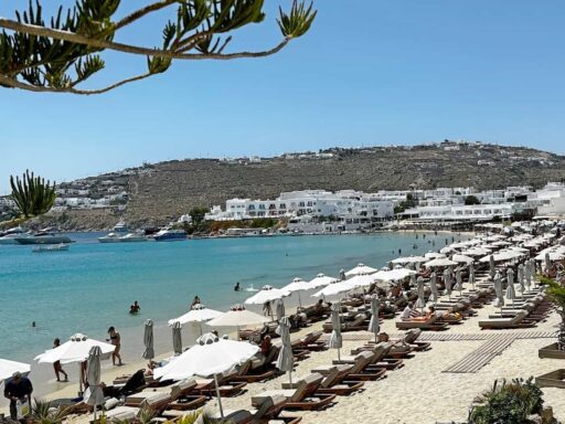 Platis Gialos Beach, Sifnos